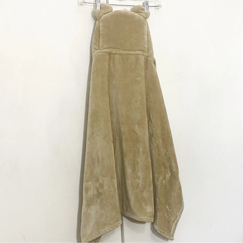 HB Heavy Plush Large 28” X 40” Tan Bear Animal Cozy Childs Blanket Hooded Towel
